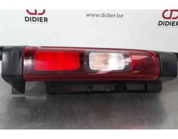 Combination Rearlight OPEL VIVARO B Van (X82)