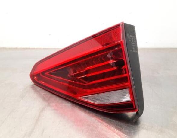 Combination Rearlight VW TOURAN (5T1)