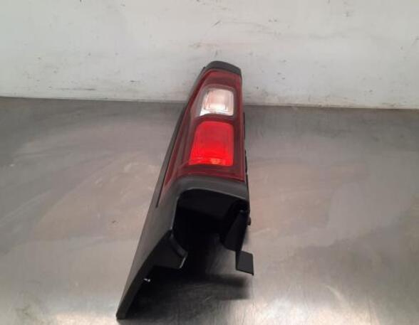 Combination Rearlight RENAULT TRAFIC III Van (FG_)