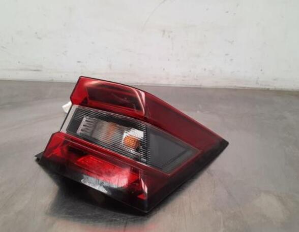 Combination Rearlight NISSAN JUKE (F16_)