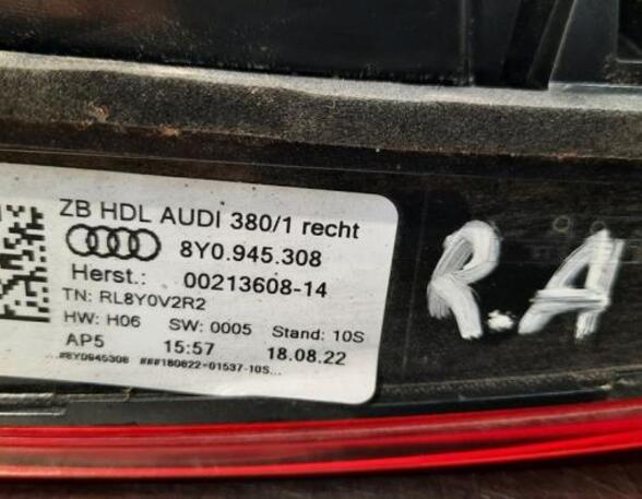 Achterlicht AUDI A3 Sportback (8YA)