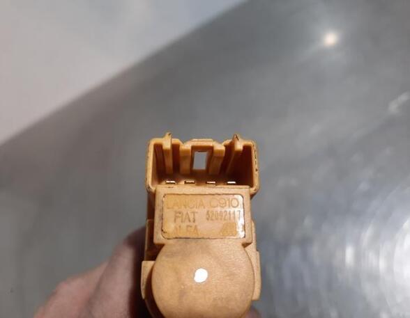 Brake Light Switch FIAT PANDA (312_, 319_), FIAT PANDA VAN (312_, 519_), LANCIA YPSILON (312_)