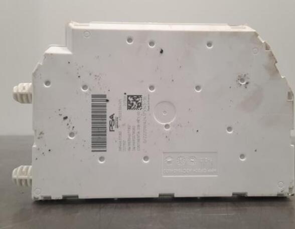 Fuse Box PEUGEOT 308 III (FB_, FH_, FP_, F3_, FM_)