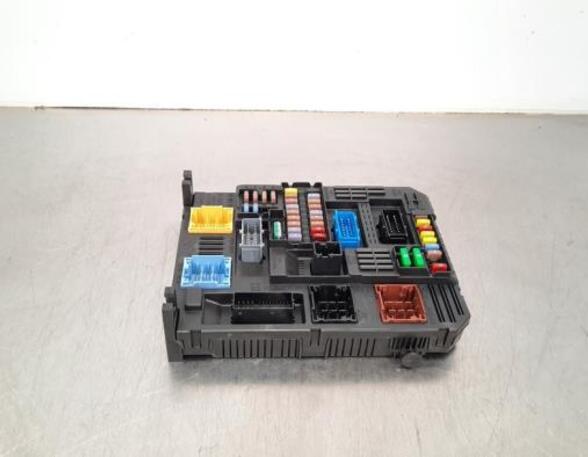 Fuse Box OPEL CORSA F (P2JO)