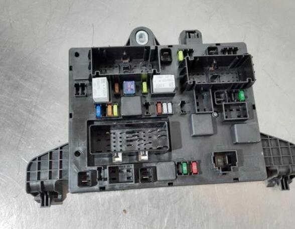 Fuse Box OPEL ZAFIRA TOURER C (P12), OPEL ASTRA J Sports Tourer (P10)