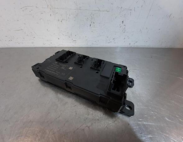 Fuse Box BMW 1 (F21)