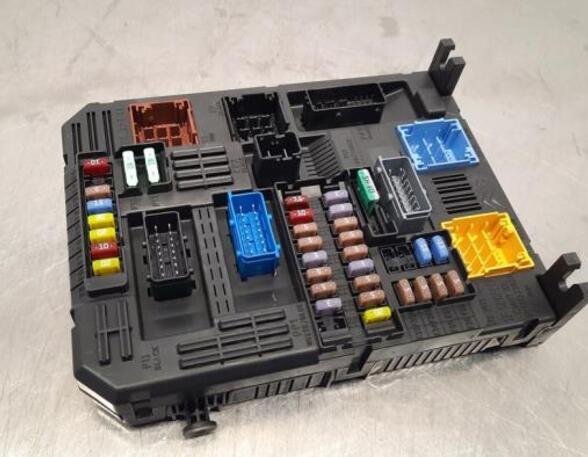 Fuse Box PEUGEOT 2008 II (UD_, US_, UY_, UK_)