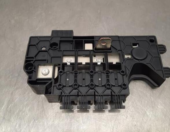 Fuse Box MERCEDES-BENZ GLB (X247), MERCEDES-BENZ CLA (C118)