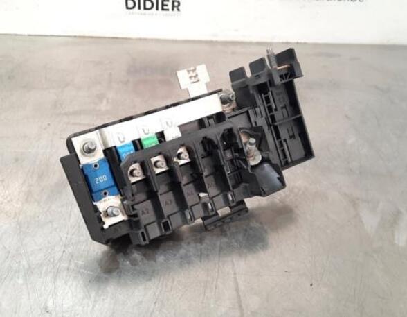 Fuse Box MERCEDES-BENZ GLA-CLASS (X156)