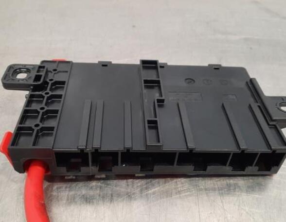 Fuse Box BMW 4 Convertible (F33, F83)