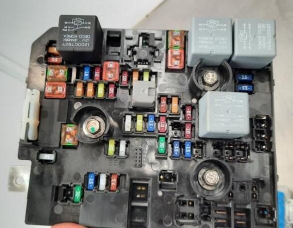 Fuse Box OPEL MOKKA / MOKKA X (J13)