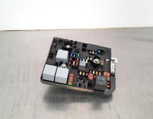 Fuse Box OPEL MOKKA / MOKKA X (J13)