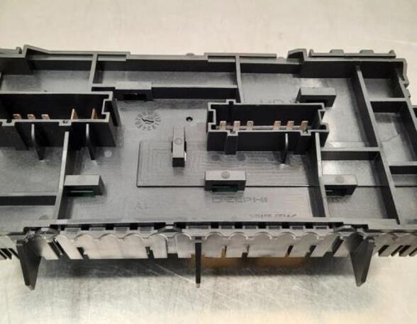 Fuse Box MERCEDES-BENZ GLA-CLASS (X156)
