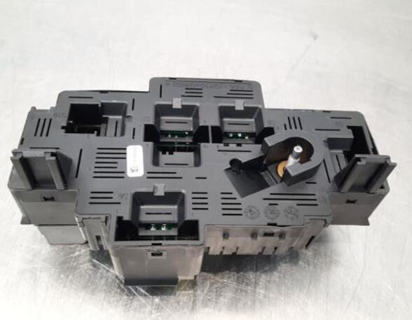 Fuse Box MERCEDES-BENZ E-CLASS T-Model (S213), MERCEDES-BENZ E-CLASS All-Terrain (S213)