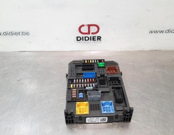 Fuse Box OPEL MOKKA