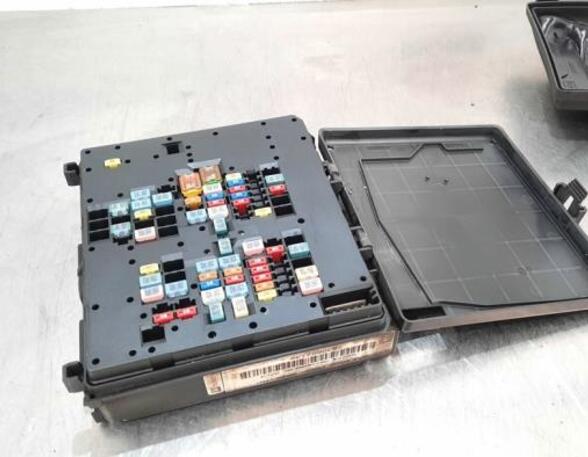 Fuse Box FORD FOCUS IV (HN), FORD FOCUS IV Saloon (HM), FORD FOCUS IV Turnier (HP)