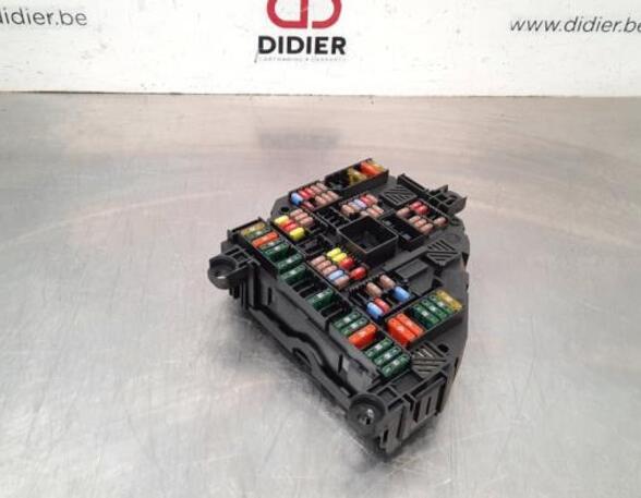 Fuse Box BMW 5 (F10), BMW 5 Gran Turismo (F07), BMW 5 Touring (F11), BMW 5 (E60)