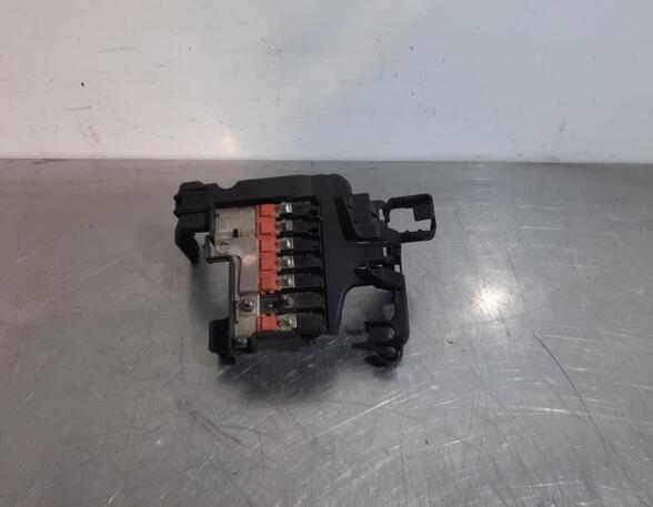 Fuse Box AUDI A1 Sportback (8XA, 8XF), AUDI A1 (8X1, 8XK)