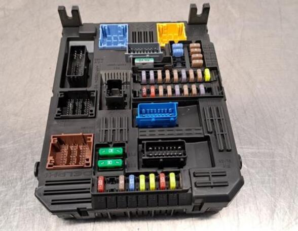 Fuse Box CITROËN C4 SPACETOURER (3D_)