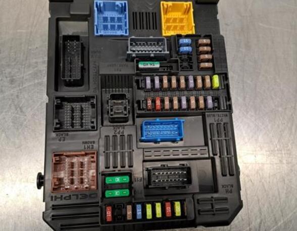 Fuse Box CITROËN C4 SPACETOURER (3D_)