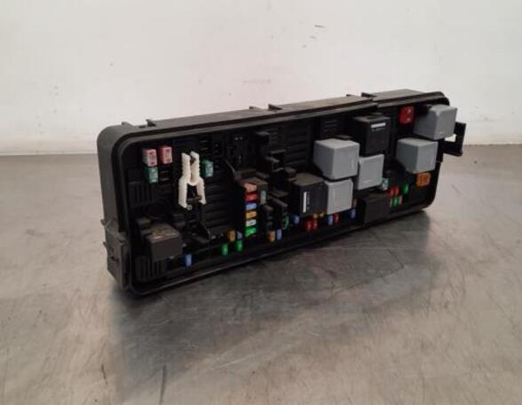 Fuse Box LAND ROVER RANGE ROVER SPORT (L494), LAND ROVER RANGE ROVER SPORT III (L461)