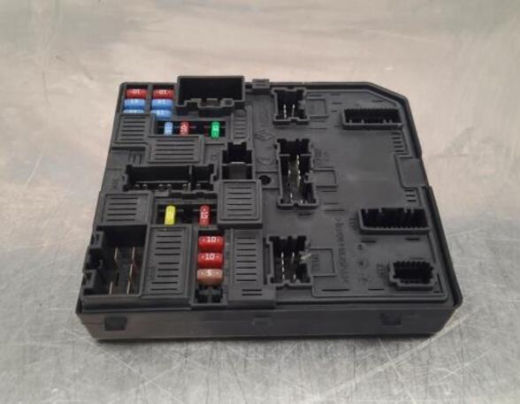 Fuse Box NISSAN QASHQAI II SUV (J11, J11_)