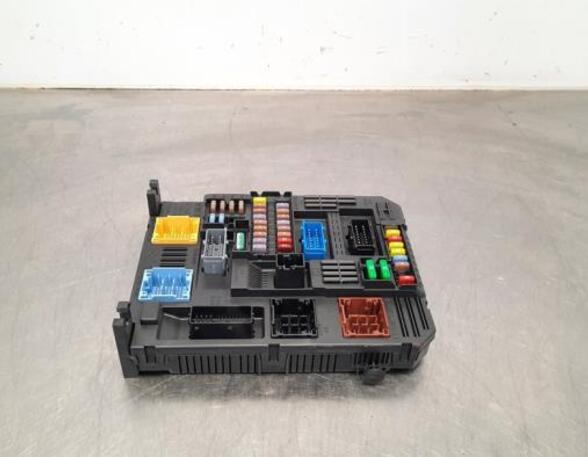 Fuse Box OPEL CORSA F (P2JO)