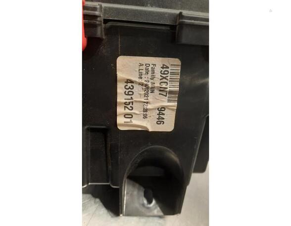 Fuse Box OPEL CORSA F (P2JO)