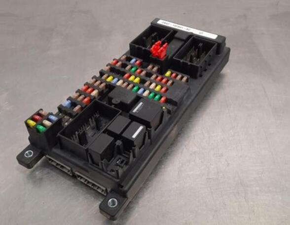 Fuse Box LAND ROVER RANGE ROVER SPORT (L494), LAND ROVER RANGE ROVER SPORT III (L461)