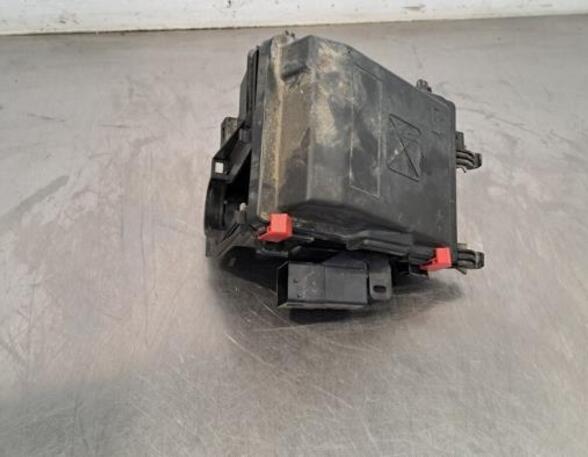 Fuse Box PEUGEOT 3008 SUV (MC_, MR_, MJ_, M4_)