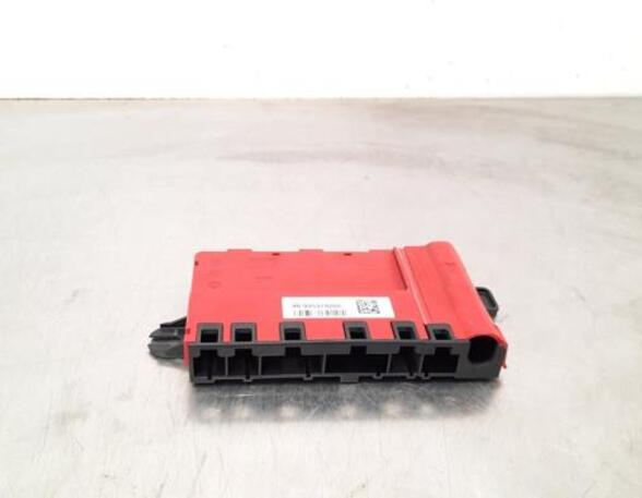 Fuse Box BMW 8 Gran Coupe (G16, F93)