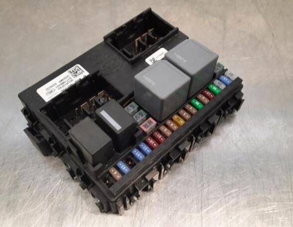 Fuse Box LAND ROVER DEFENDER Station Wagon (L663), LAND ROVER DEFENDER Van (L663)