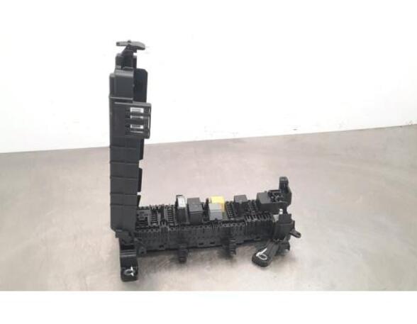 Fuse Box MERCEDES-BENZ GLA-CLASS (X156)