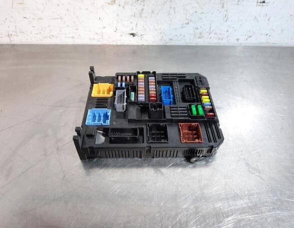 Fuse Box PEUGEOT 2008 II (UD_, US_, UY_, UK_)