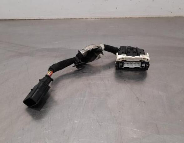 Wiring Harness PEUGEOT 308 II (LB_, LP_, LW_, LH_, L3_)