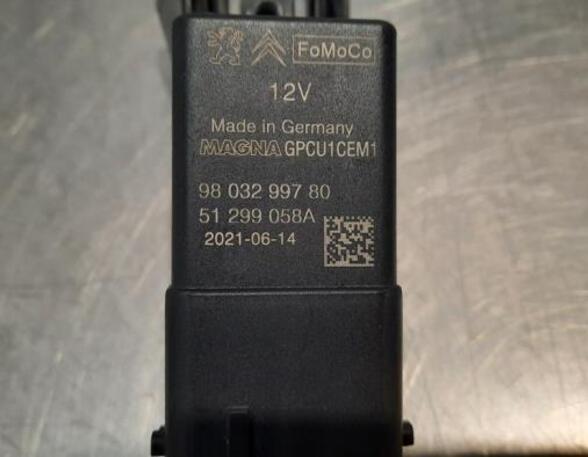 Glow Plug Relay Preheating PEUGEOT 308 III (FB_, FH_, FP_, F3_, FM_)