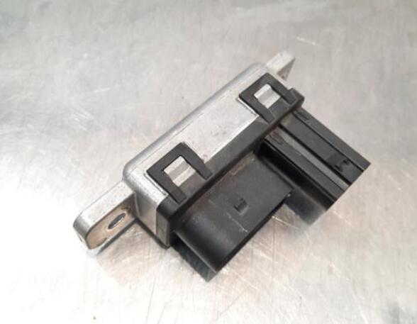 Glow Plug Relay Preheating LAND ROVER RANGE ROVER EVOQUE (L538)