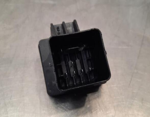 Glow Plug Relay Preheating RENAULT TRAFIC III Van (FG_), RENAULT MASTER III Van (FV)