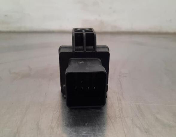 Glow Plug Relay Preheating RENAULT TRAFIC III Van (FG_), RENAULT MASTER III Van (FV)