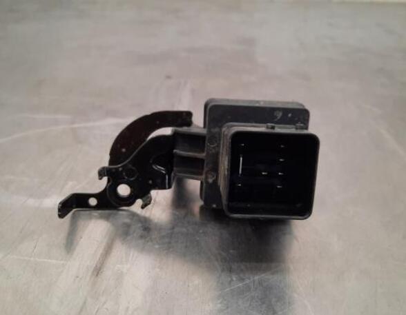 Glow Plug Relay Preheating RENAULT MASTER III Van (FV), RENAULT TRAFIC III Van (FG_)