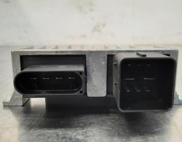 
Relais für Glühanlage Renault Master III Pritsche EV 271202380R P20724006
