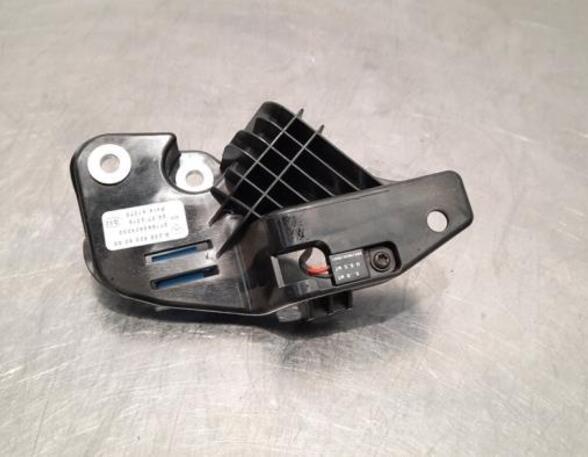 Sensor Mercedes-Benz C-Klasse Cabriolet A205 A2058208000 P18771126