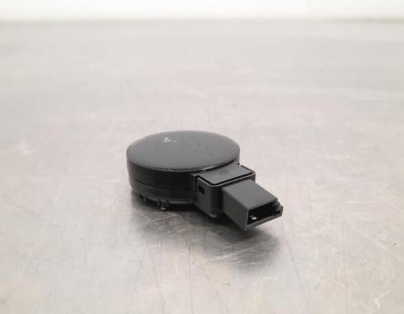 Sensor Ford Mustang VI Convertible  LU5T17D547AA P19911149