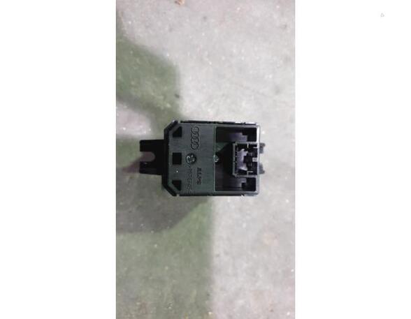 Control unit AUDI A5 Sportback (F5A, F5F), AUDI A4 (8W2, 8WC, B9), AUDI A4 (8K2, B8)