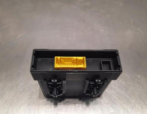 Control unit for lighting PEUGEOT 308 SW III (FC_, FJ_, FR_, F4_, FN_)