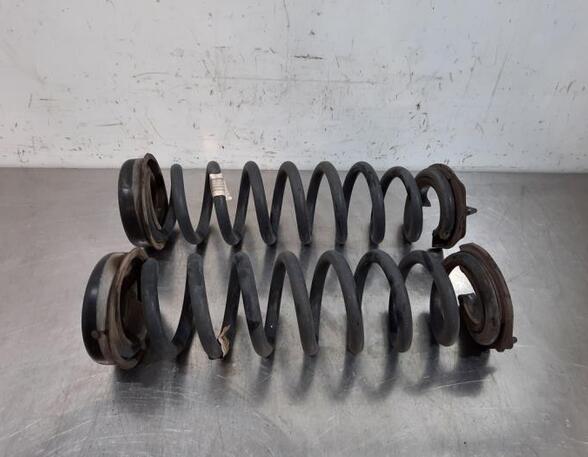 Coil Spring BMW 1 (F21)