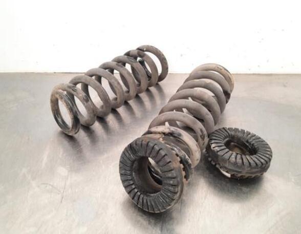 Coil Spring MASERATI QUATTROPORTE VI, MASERATI GHIBLI III (M157)