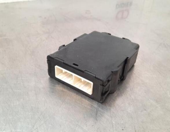 Control unit for automatic gearbox TOYOTA AURIS (_E18_)