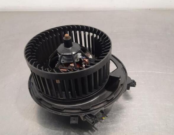 Interior Blower Motor VW GOLF VIII (CD1), SEAT LEON (5F1), VW T-ROC (A11, D11), VW GOLF VII (5G1, BQ1, BE1, BE2)