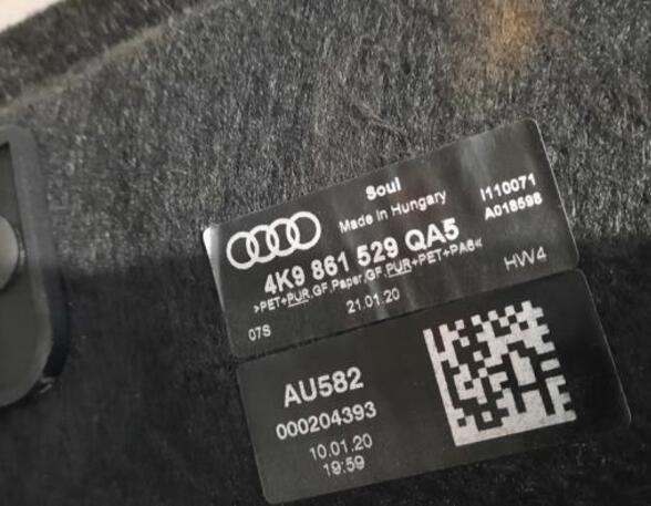 Kofferraum Matte von einem Audi RS6